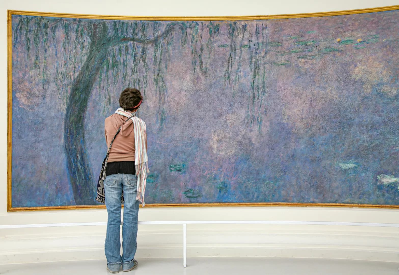 La peinture abîmée.
