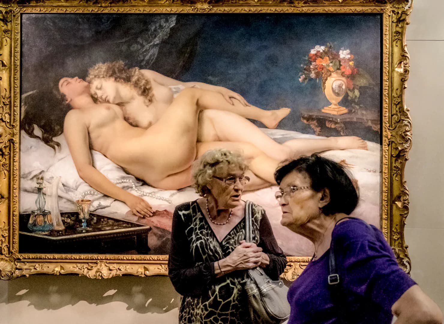 La peinture abîmée.