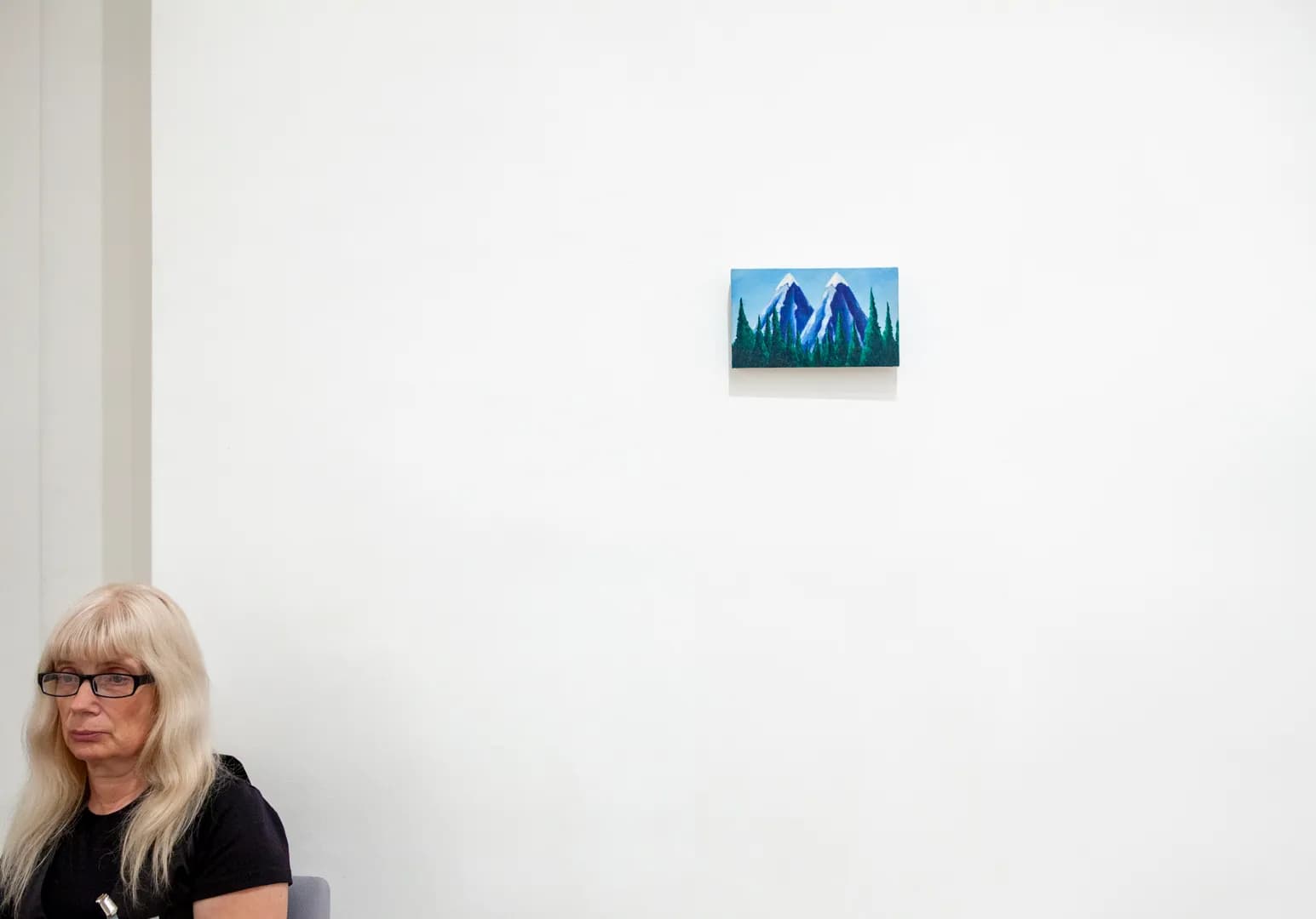 La peinture abîmée.